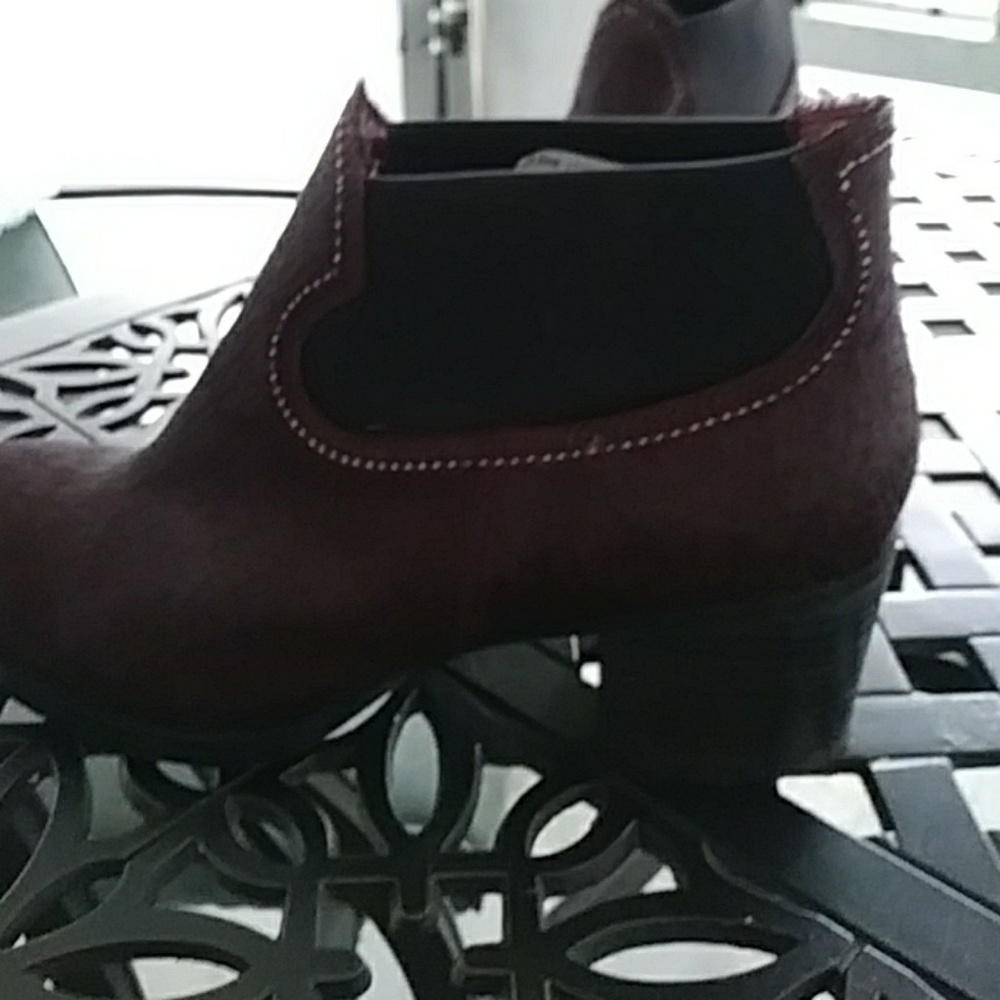 Clarks booties - Picture 3 of 4